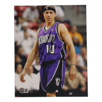 Mike Bibby Signed Kings 8x10 Photo (Beckett) at PristineAuction.com