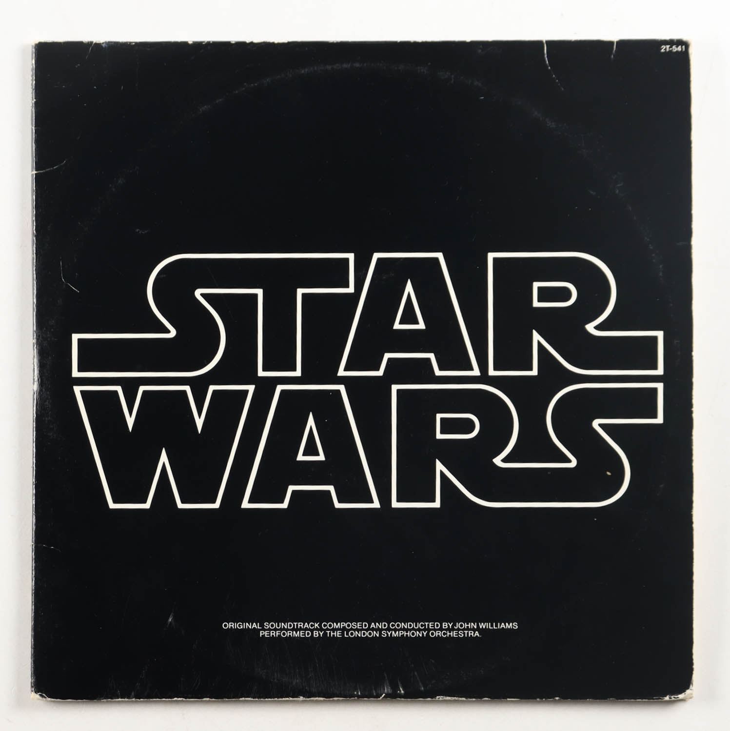 1977 Original STAR WARS (2) LP Movie Soundtrack at PristineAuction.com 1977 Original STAR WARS (2) LP Movie Soundtrack at PristineAuction.com