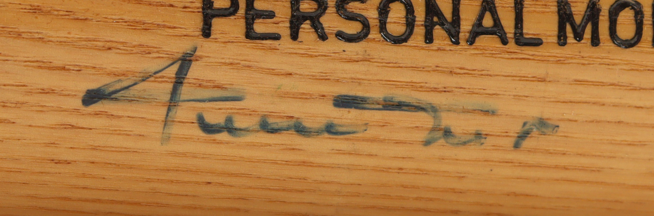 Willie Mays Signed Adirondack Personal Model Baseball Bat (Beckett) at PristineAuction.com Willie Mays Signed Adirondack Personal Model Baseball Bat (Beckett) at PristineAuction.com