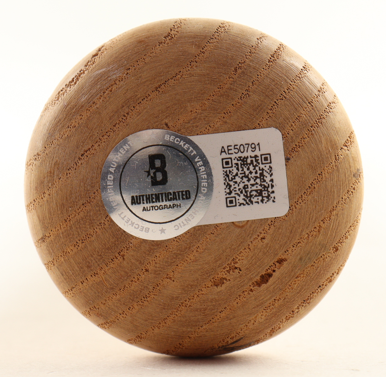 Ted Williams Signed Louisville Slugger Player Model Baseball Bat (Beckett) at PristineAuction.com Ted Williams Signed Louisville Slugger Player Model Baseball Bat (Beckett) at PristineAuction.com