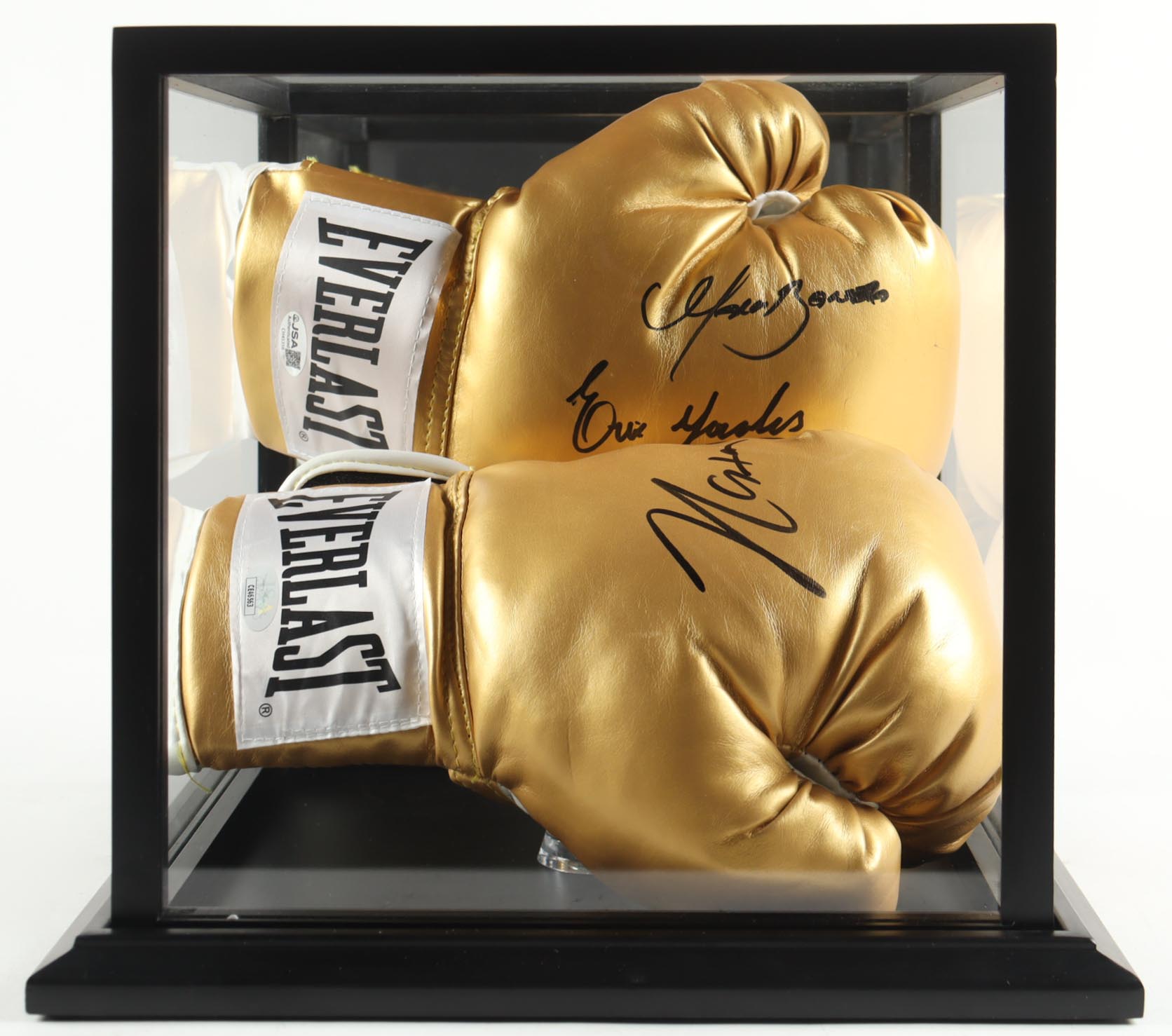 Julio Cesar Chavez, Marco Antonio Barrera & Erik Morales Signed Set of (2) Everlast Golden Professional Boxing Gloves with Display Case (JSA) at PristineAuction.com Julio Cesar Chavez, Marco Antonio Barrera & Erik Morales Signed Set of (2) Everlast Golden Professional Boxing Gloves with Display Case (JSA) at PristineAuction.com