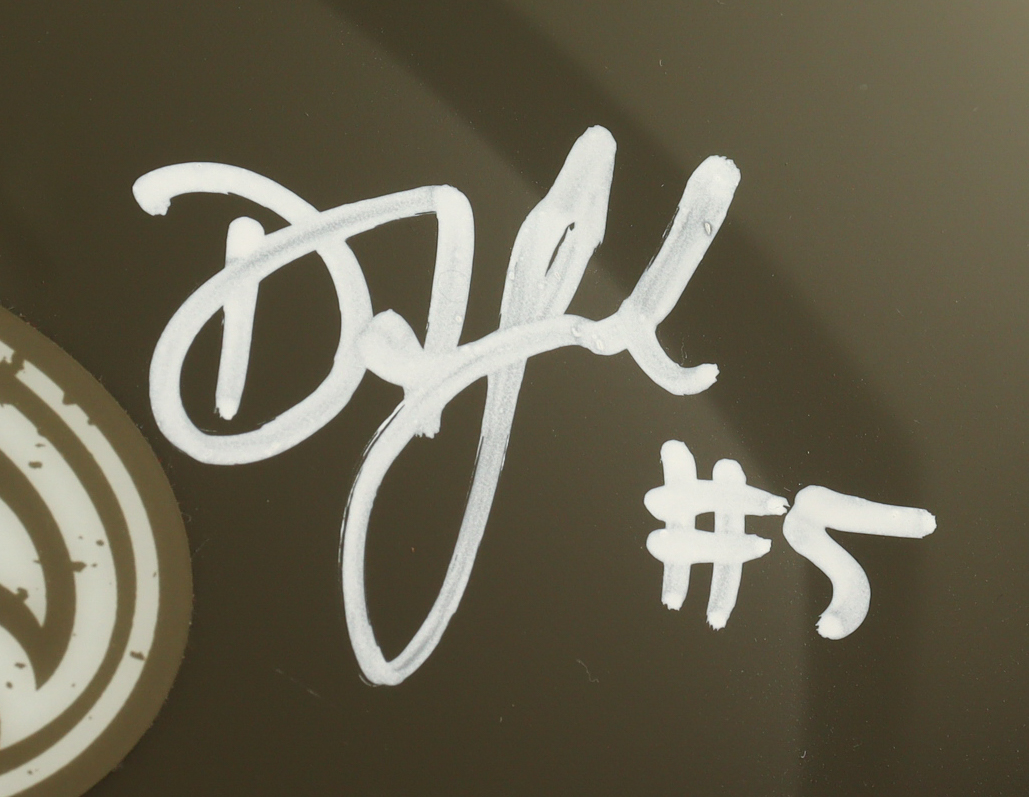 Drake London Signed Falcons Full-Size Authentic On-Field Salute to Service Alternate Speed Helmet (Beckett) at PristineAuction.com Drake London Signed Falcons Full-Size Authentic On-Field Salute to Service Alternate Speed Helmet (Beckett) at PristineAuction.com