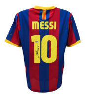 Lionel Messi Signed Barcelona Nike Authentic Jersey (Beckett) at PristineAuction.com