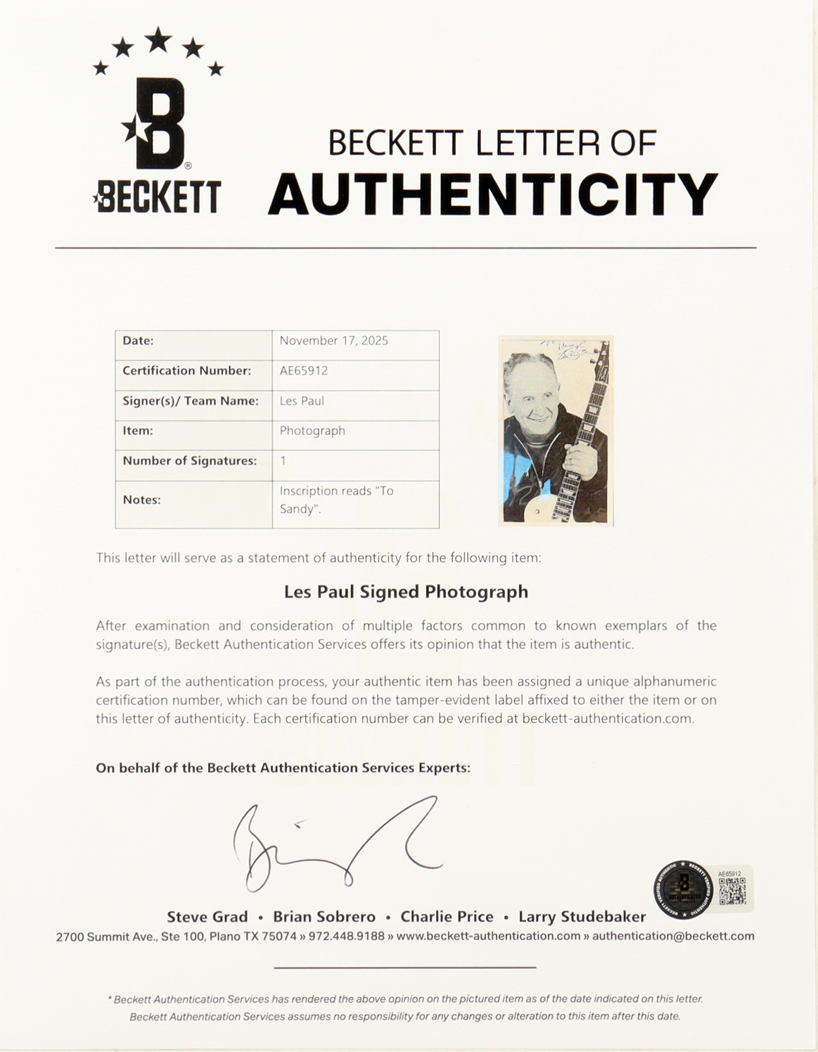 Les Paul Signed Custom Framed Photo Display (Beckett) at PristineAuction.com Les Paul Signed Custom Framed Photo Display (Beckett) at PristineAuction.com