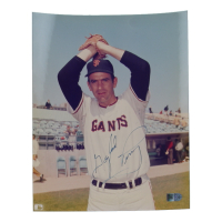 Gaylord Perry Signed Giants 8x10 Photo (AIV) at PristineAuction.com