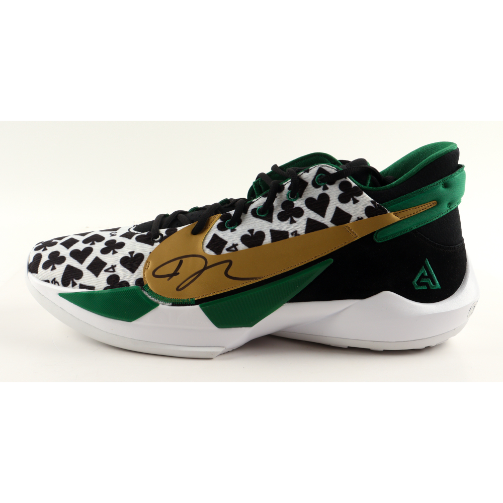 Giannis Antetokounmpo Signed Player Edition Basketball Shoe (Beckett) at PristineAuction.com