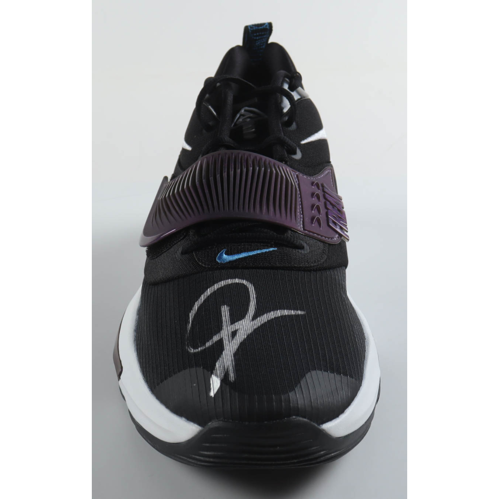 Giannis Antetokounmpo Signed Player Edition Basketball Shoe (Beckett) at PristineAuction.com