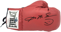 Sugar Ray Leonard Signed Everlast Boxing Glove (Beckett) at PristineAuction.com