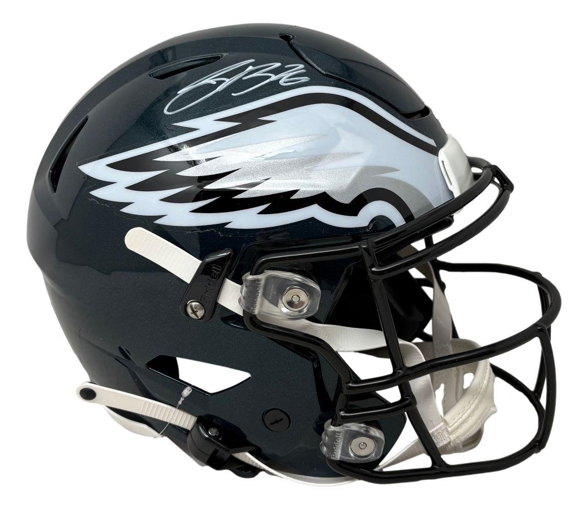 Saquon Barkley Signed Eagles Full-Size Authentic On-Field Alternate Speedflex Helmet (PSA) at PristineAuction.com Saquon Barkley Signed Eagles Full-Size Authentic On-Field Alternate Speedflex Helmet (PSA) at PristineAuction.com