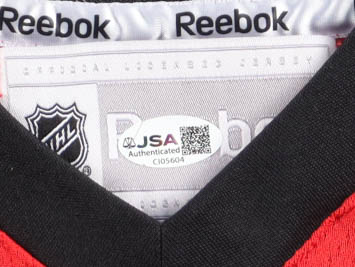 Patrick Kane Signed Blackhawks Reebok Authentic Youth Jersey (JSA) at PristineAuction.com Patrick Kane Signed Blackhawks Reebok Authentic Youth Jersey (JSA) at PristineAuction.com