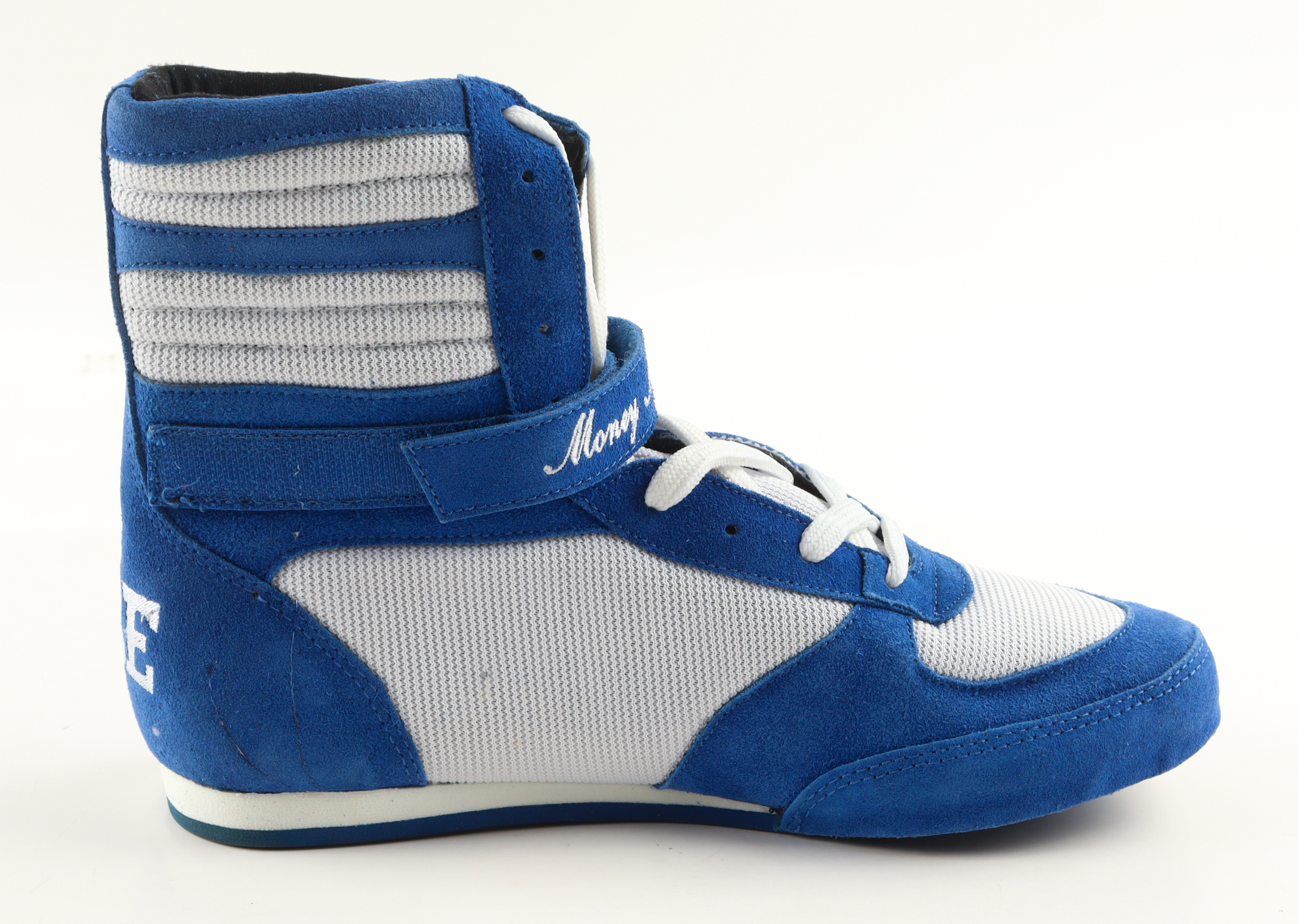 Floyd Mayweather Jr. Signed "Money Mayweather" Boxing Shoe (Beckett) at PristineAuction.com Floyd Mayweather Jr. Signed "Money Mayweather" Boxing Shoe (Beckett) at PristineAuction.com