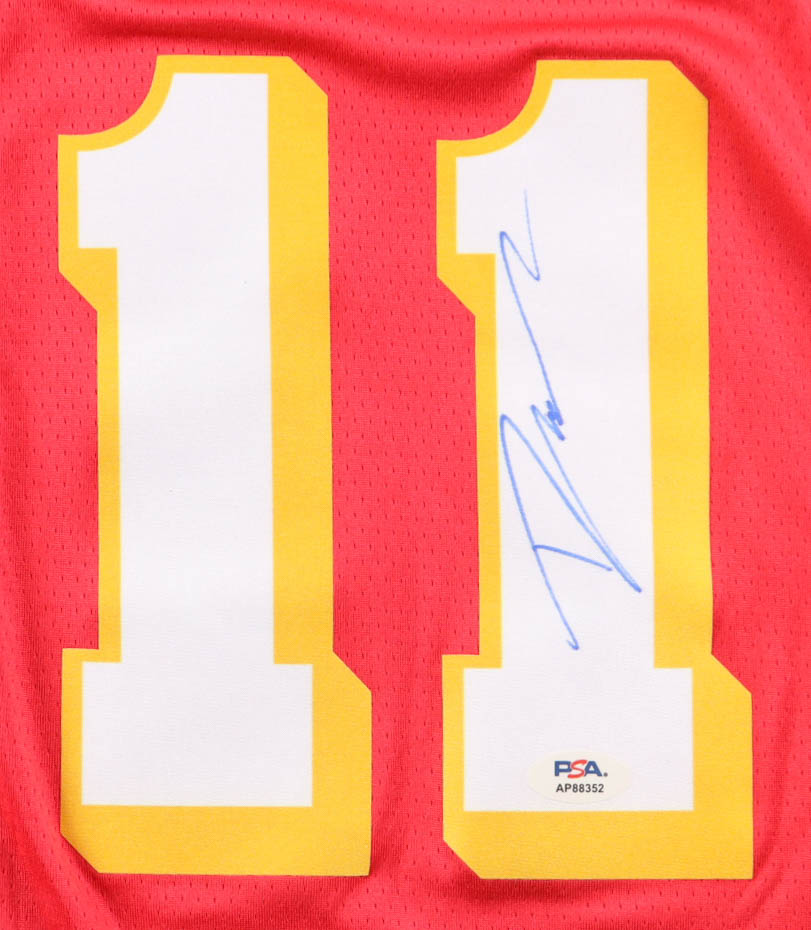 Trae Young Signed Hawks Nike Authentic Jersey (PSA) at PristineAuction.com Trae Young Signed Hawks Nike Authentic Jersey (PSA) at PristineAuction.com