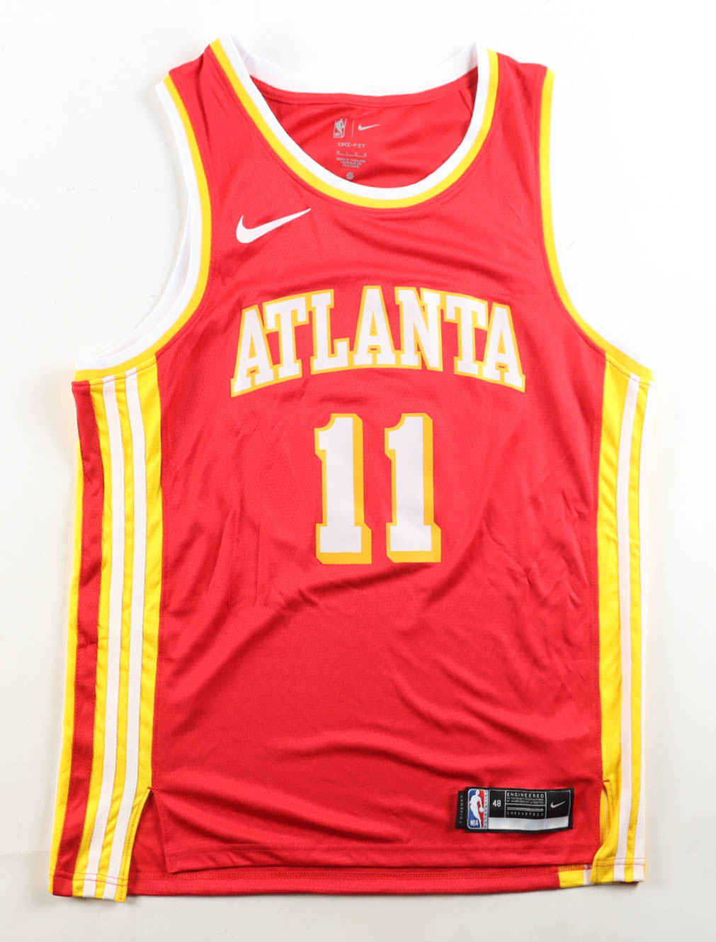 Trae Young Signed Hawks Nike Authentic Jersey (PSA) at PristineAuction.com Trae Young Signed Hawks Nike Authentic Jersey (PSA) at PristineAuction.com