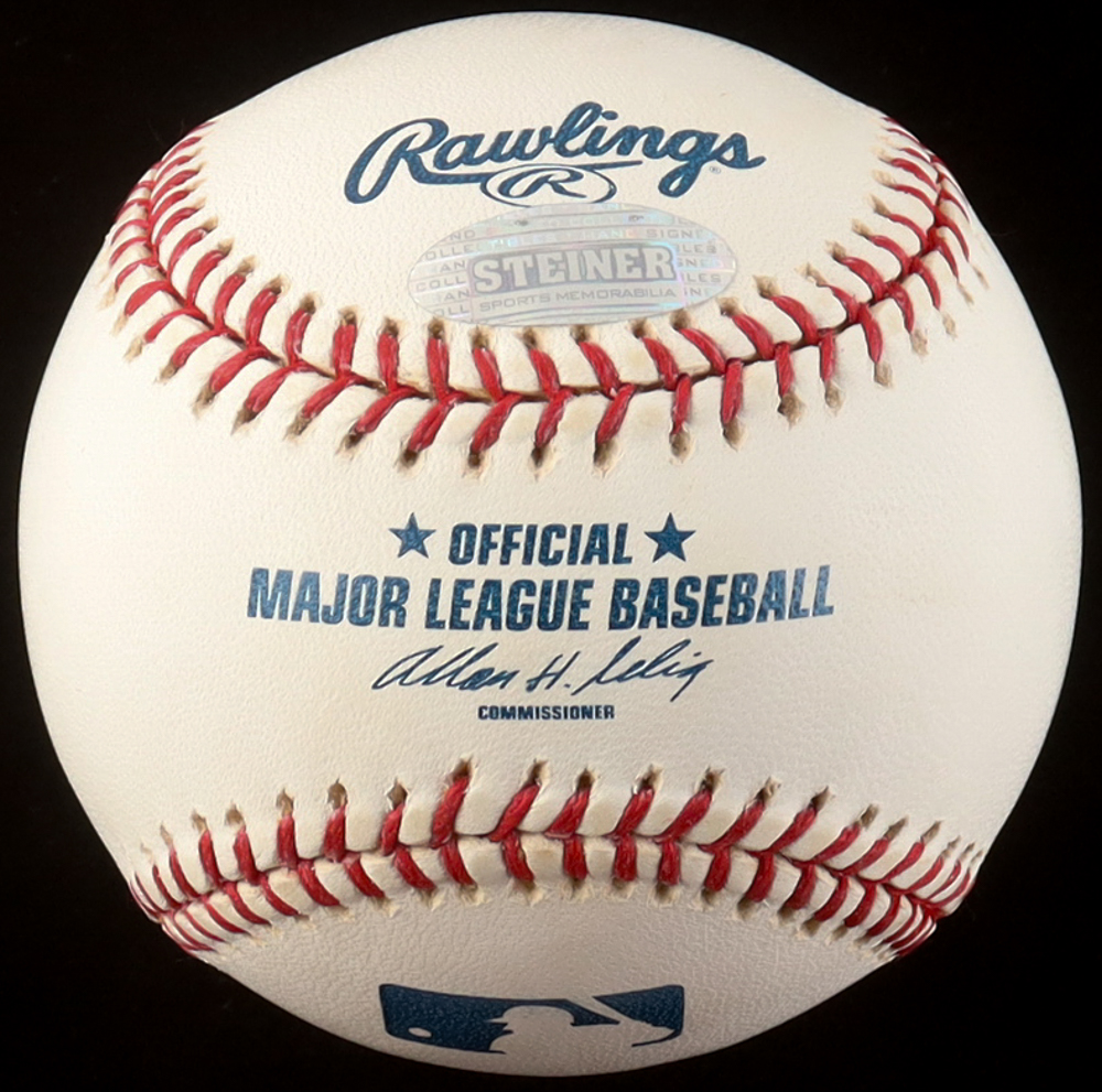 Johnny Bench Signed OML Baseball Inscribed "HOF 89" (Steiner) at PristineAuction.com Johnny Bench Signed OML Baseball Inscribed "HOF 89" (Steiner) at PristineAuction.com