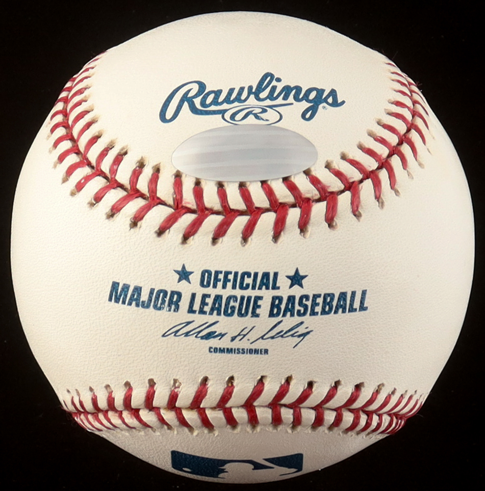 Derek Jeter Signed OML Baseball (Steiner) at PristineAuction.com Derek Jeter Signed OML Baseball (Steiner) at PristineAuction.com