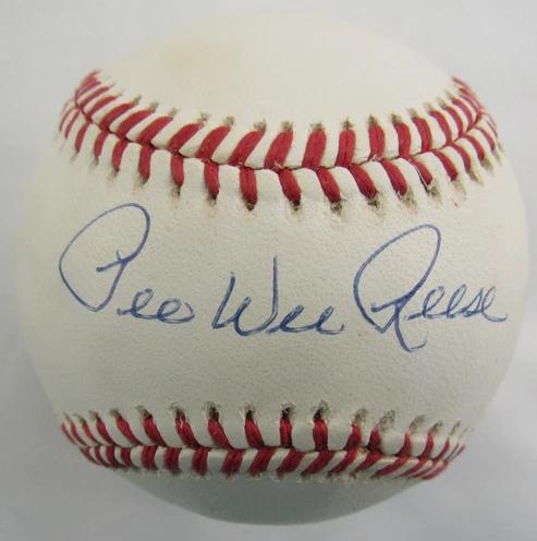 Pee Wee Reese Signed ONL Baseball (JSA) at PristineAuction.com Pee Wee Reese Signed ONL Baseball (JSA) at PristineAuction.com