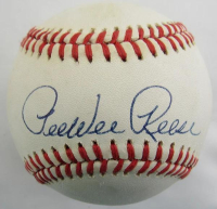 Pee Wee Reese Signed ONL Baseball (JSA) at PristineAuction.com