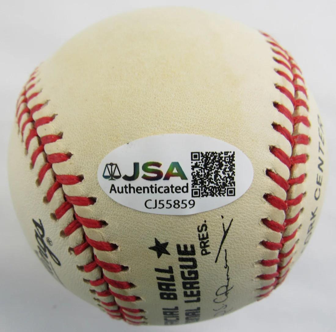 Pete Rose Signed LE ONL Baseball Inscribed "4192" (JSA) at PristineAuction.com Pete Rose Signed LE ONL Baseball Inscribed "4192" (JSA) at PristineAuction.com
