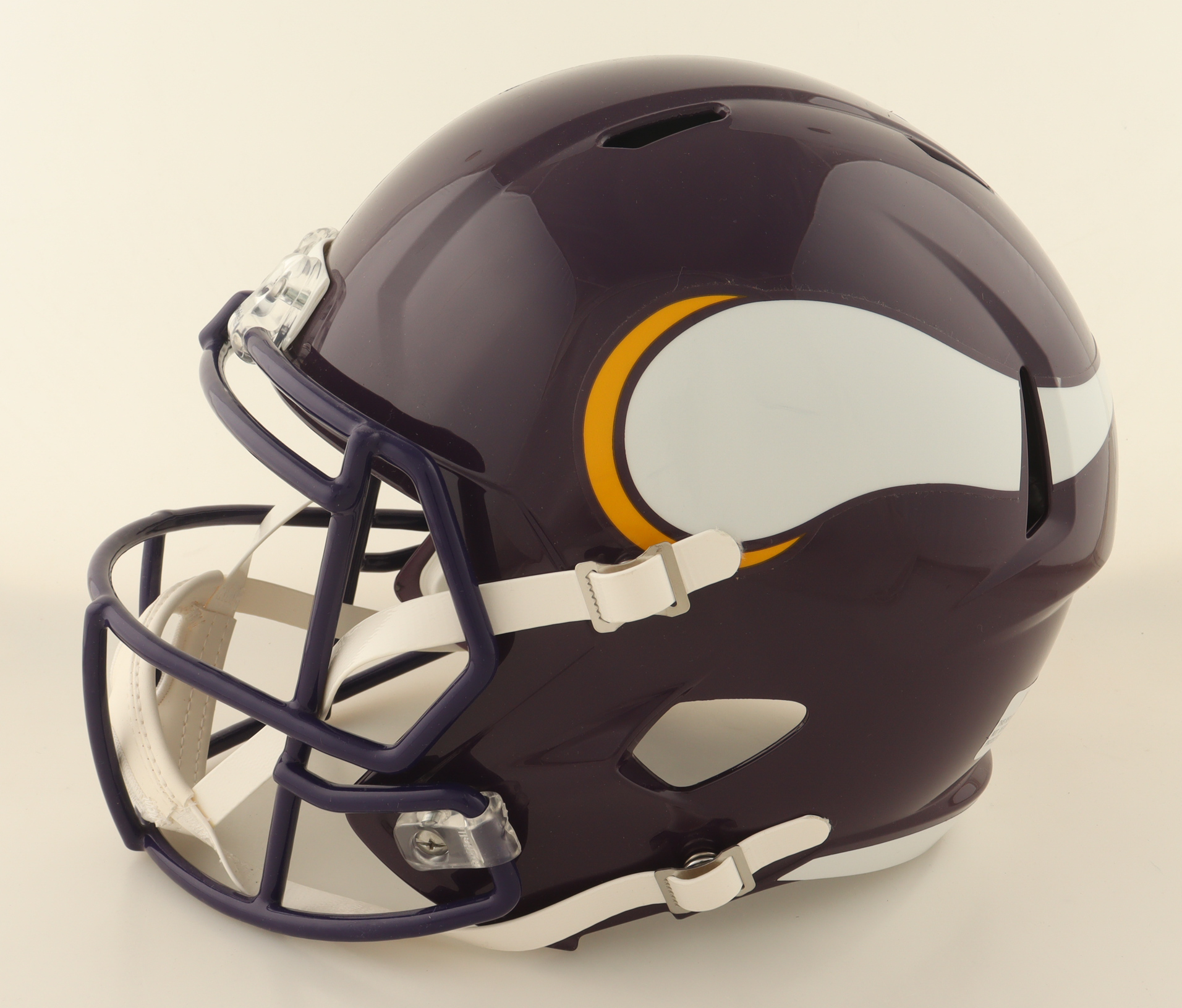 Blake Cashman, Andrew Van Ginkel & Jonathan Greenard Signed Vikings Full-Size Throwback Speed Helmet Inscribed "New Kids on the Block!" (Beckett) at PristineAuction.com Blake Cashman, Andrew Van Ginkel & Jonathan Greenard Signed Vikings Full-Size Throwback Speed Helmet Inscribed "New Kids on the Block!" (Beckett) at PristineAuction.com