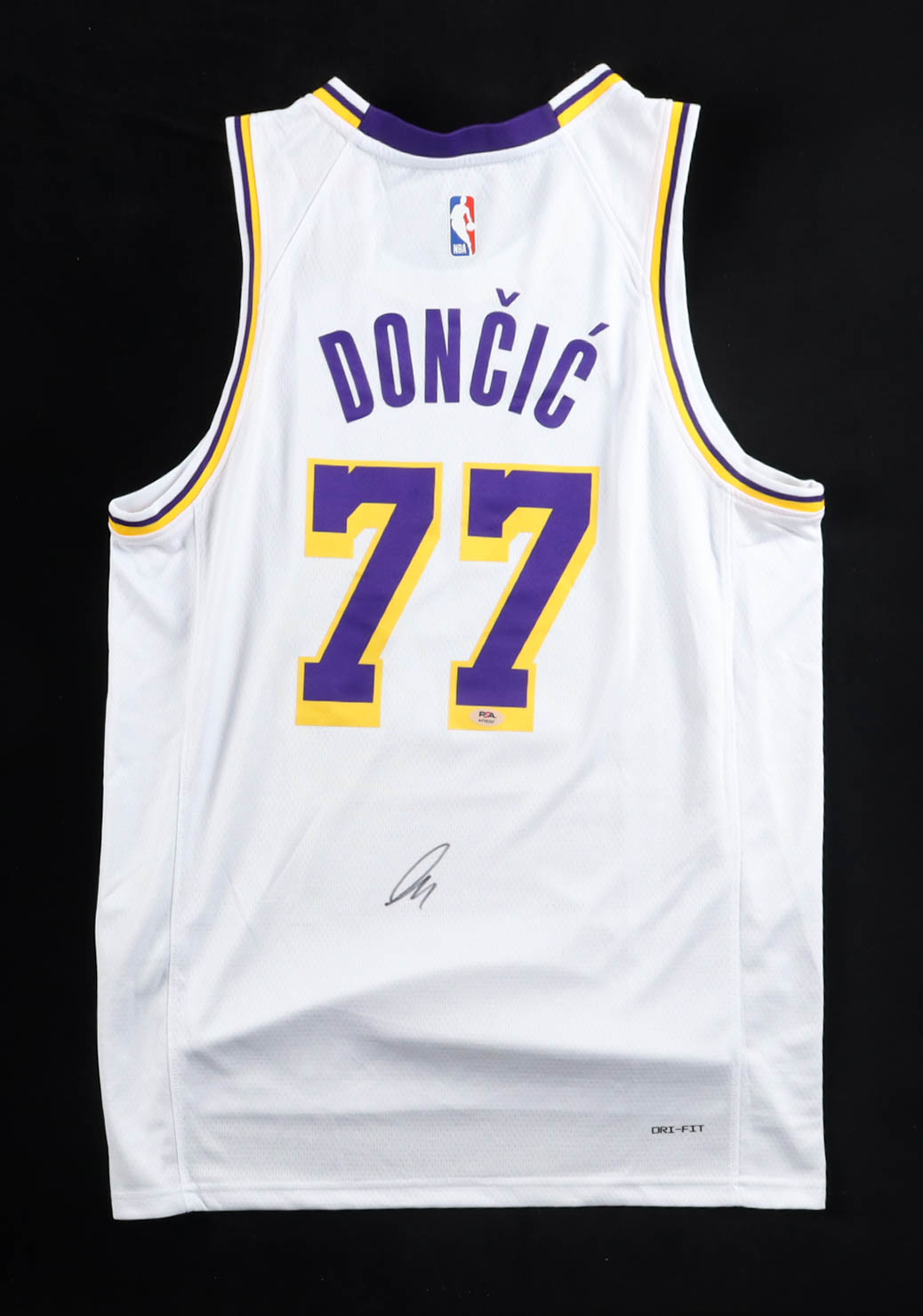 Luka Doncic Signed Lakers Nike Authentic Jersey (Beckett) at PristineAuction.com Luka Doncic Signed Lakers Nike Authentic Jersey (Beckett) at PristineAuction.com
