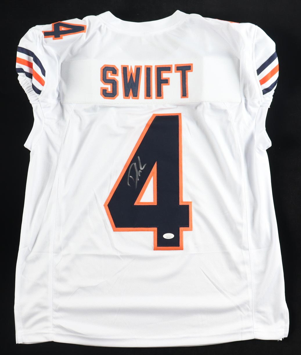 D'Andre Swift Signed Jersey (JSA) at PristineAuction.com D'Andre Swift Signed Jersey (JSA) at PristineAuction.com