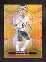 Sam Hubbard 2024 Panini Mosaic Honeycomb #47 at PristineAuction.com