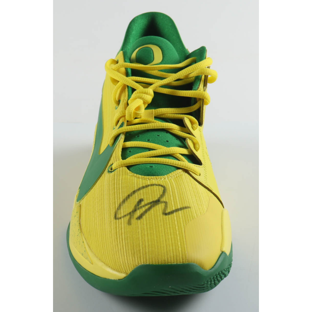 Giannis Antetokounmpo Signed Player Edition Basketball Shoe (Beckett) at PristineAuction.com