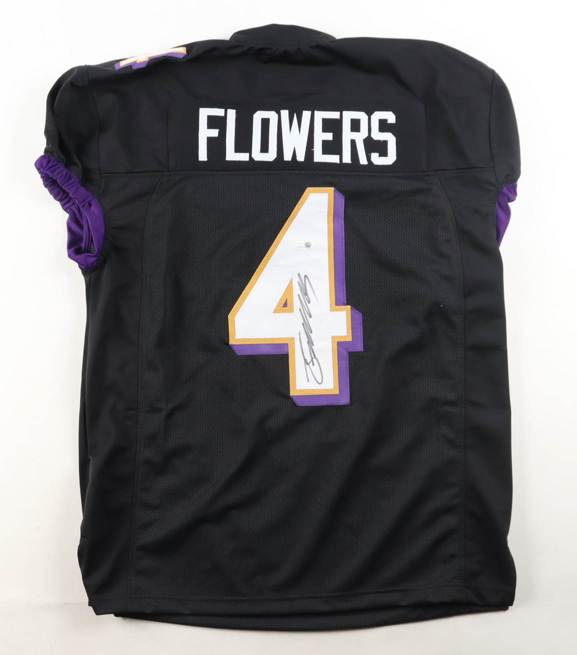 Zay Flowers Signed Jersey (JSA) at PristineAuction.com Zay Flowers Signed Jersey (JSA) at PristineAuction.com