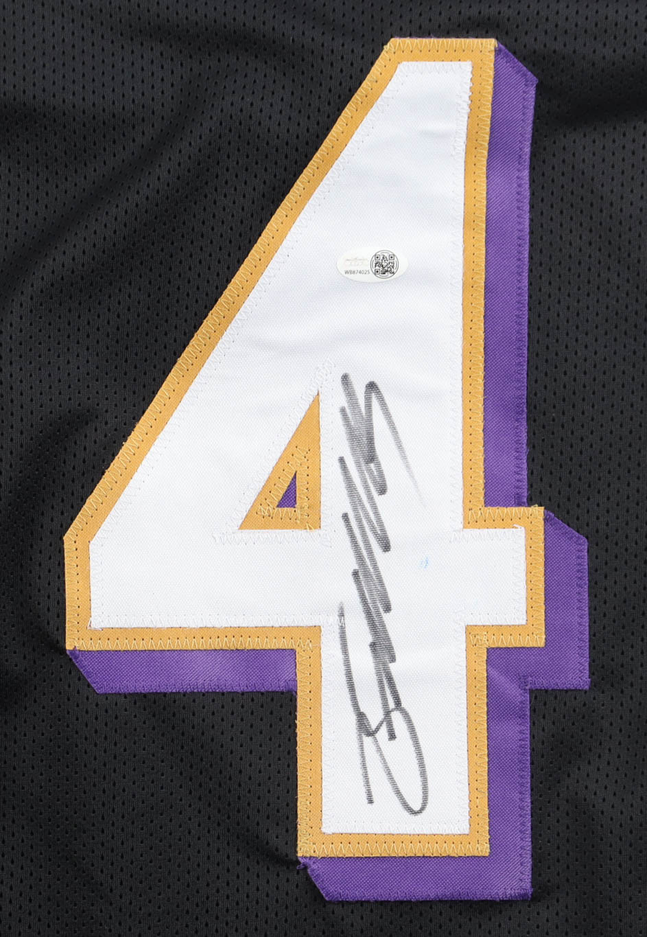 Zay Flowers Signed Jersey (JSA) at PristineAuction.com Zay Flowers Signed Jersey (JSA) at PristineAuction.com