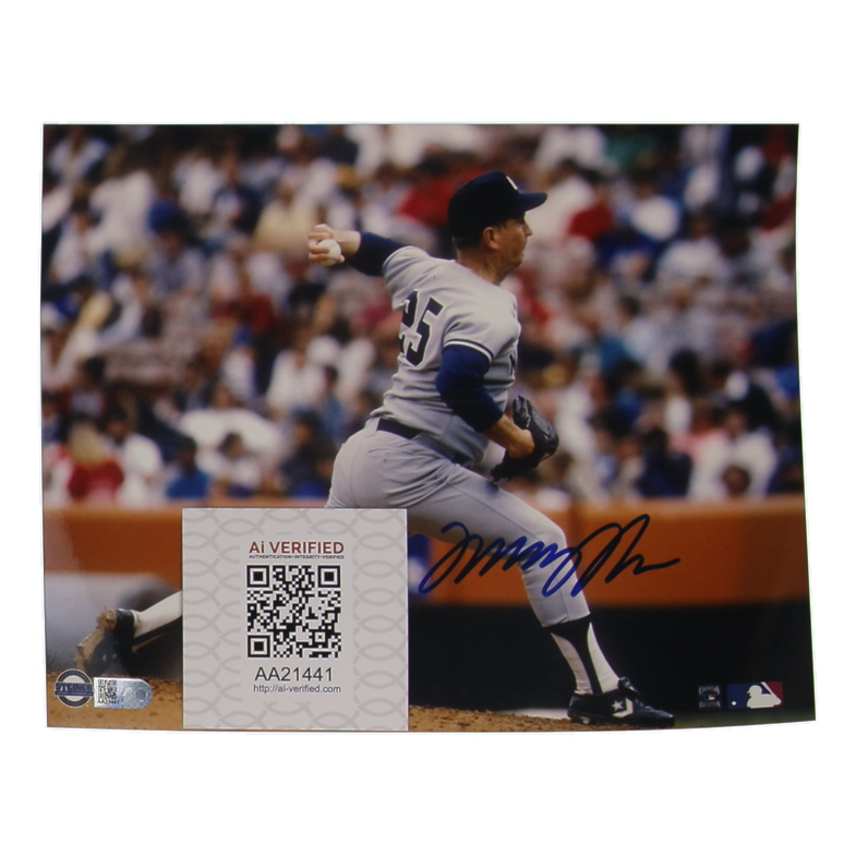 Tommy John Signed Yankees 8x10 Photo (AIV) at PristineAuction.com Tommy John Signed Yankees 8x10 Photo (AIV) at PristineAuction.com
