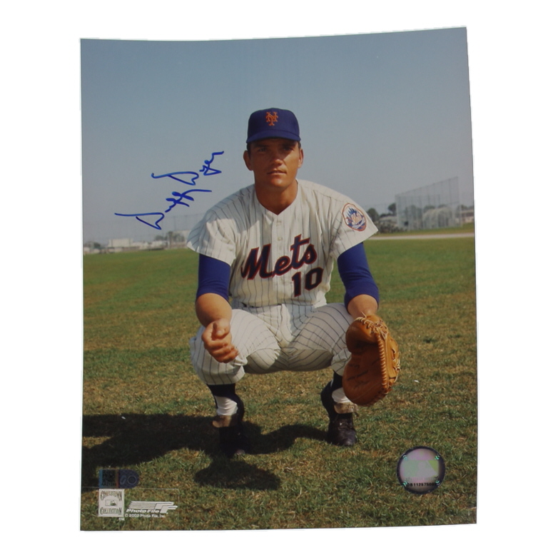 Duffy Dyer Signed Mets 8x10 Photo (AIV) at PristineAuction.com Duffy Dyer Signed Mets 8x10 Photo (AIV) at PristineAuction.com