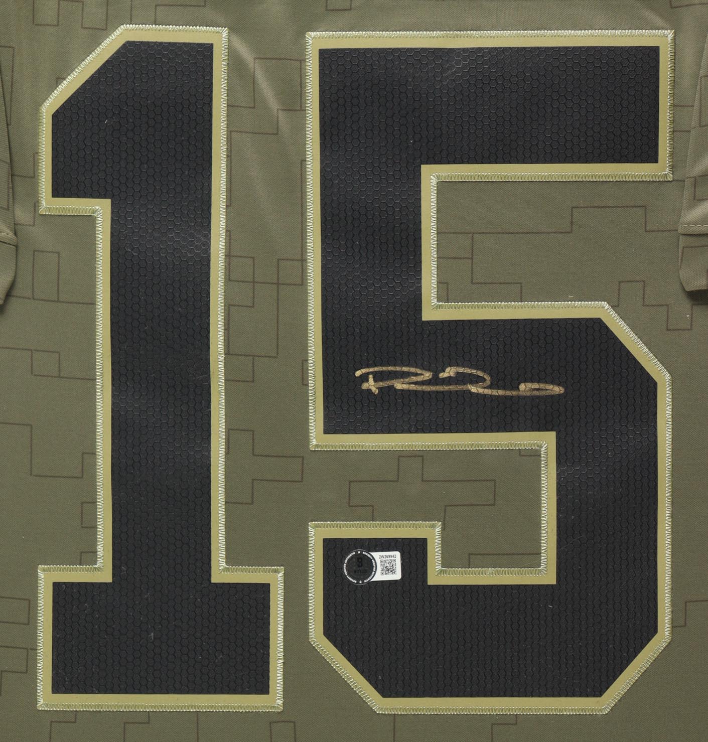Patrick Mahomes Signed Chiefs Custom Framed Nike Salute to Service Alternate Jersey Display (Beckett) at PristineAuction.com Patrick Mahomes Signed Chiefs Custom Framed Nike Salute to Service Alternate Jersey Display (Beckett) at PristineAuction.com
