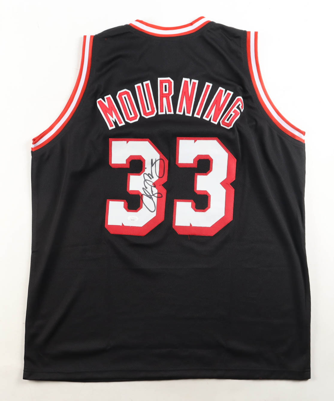 Alonzo Mourning Signed Jersey (JSA) at PristineAuction.com Alonzo Mourning Signed Jersey (JSA) at PristineAuction.com