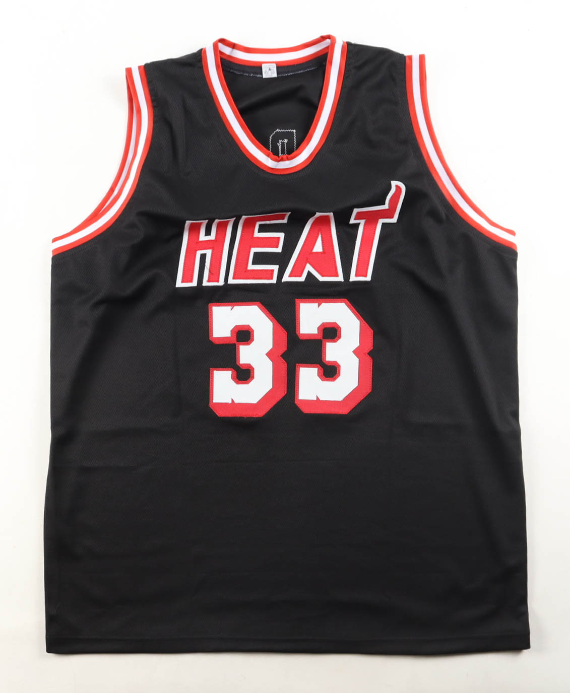 Alonzo Mourning Signed Jersey (JSA) at PristineAuction.com Alonzo Mourning Signed Jersey (JSA) at PristineAuction.com