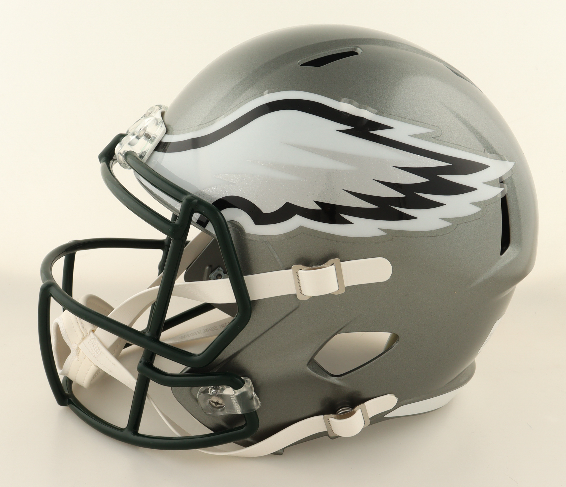 A. J. Brown Signed Eagles Full-Size Flash Alternate Speed Helmet (Beckett) at PristineAuction.com A. J. Brown Signed Eagles Full-Size Flash Alternate Speed Helmet (Beckett) at PristineAuction.com