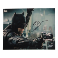 Ben Affleck Signed "Batman V Superman" 11x14 Photo (Beckett) at PristineAuction.com
