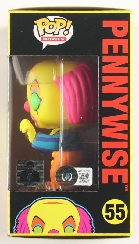 Tim Curry Signed LE "IT: The Movie" #55 Pennywise Funko Pop! Vinyl Figure (Beckett & Curry) at PristineAuction.com Tim Curry Signed LE "IT: The Movie" #55 Pennywise Funko Pop! Vinyl Figure (Beckett & Curry) at PristineAuction.com