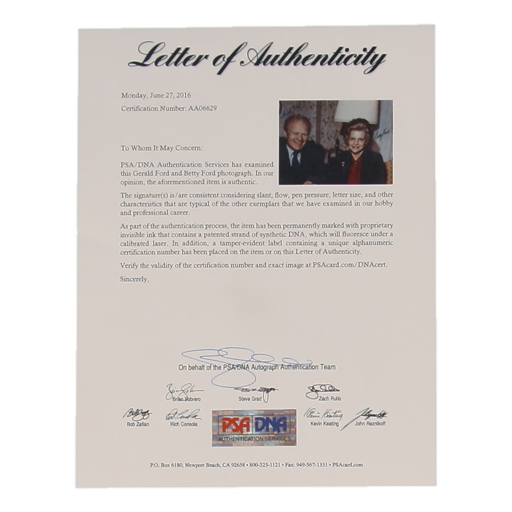 Gerald Ford & Betty Ford Signed 11x14 Photo (PSA) at PristineAuction.com Gerald Ford & Betty Ford Signed 11x14 Photo (PSA) at PristineAuction.com