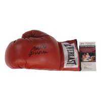 Roberto Duran Signed Everlast Boxing Glove (JSA) at PristineAuction.com