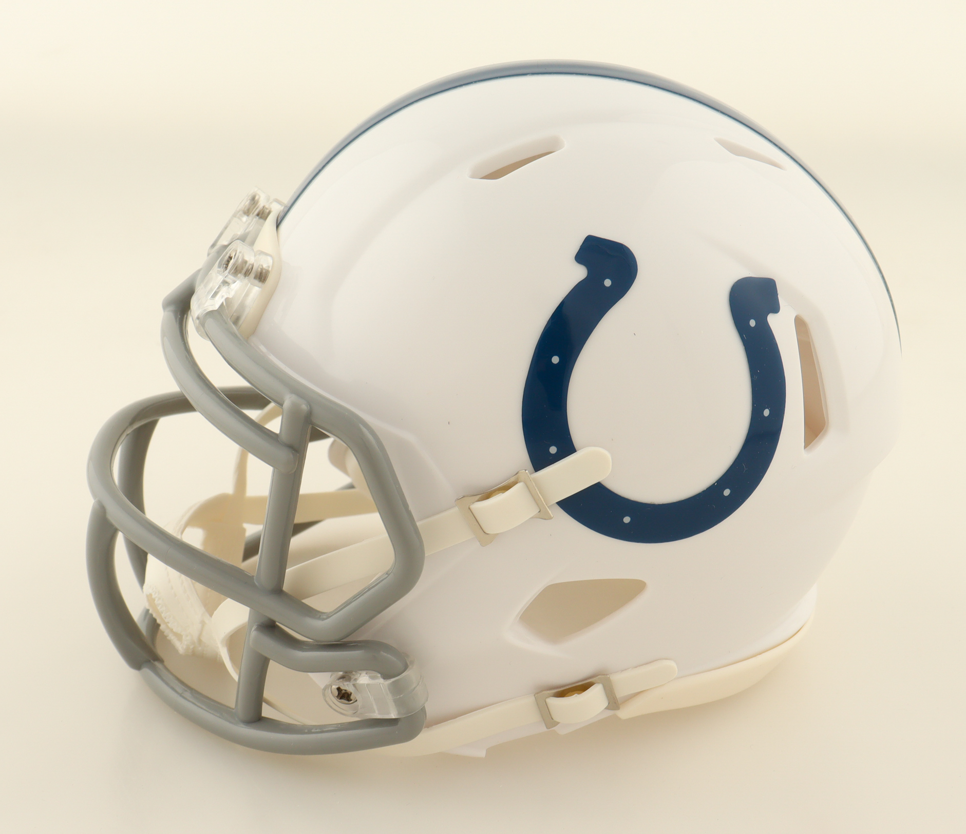 T.Y. Hilton Signed Colts Speed Mini Helmet (JSA) at PristineAuction.com T.Y. Hilton Signed Colts Speed Mini Helmet (JSA) at PristineAuction.com