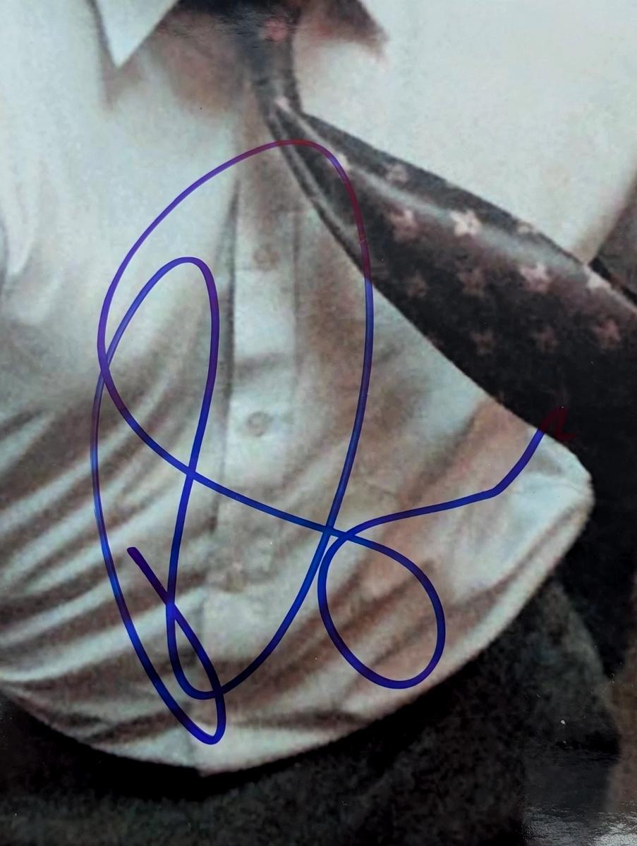 Ricky Gervais Signed "The Office" 11x14 Photo (PSA) at PristineAuction.com Ricky Gervais Signed "The Office" 11x14 Photo (PSA) at PristineAuction.com