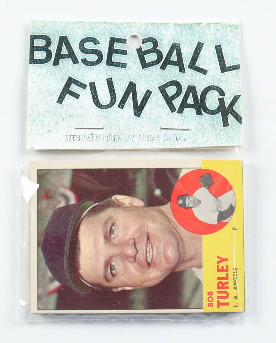1963 Topps Baseball Card Fun Pack with (10) Cards at PristineAuction.com 1963 Topps Baseball Card Fun Pack with (10) Cards at PristineAuction.com