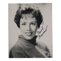 Carol Burnett Signed 8x10 Photo (Beckett) at PristineAuction.com