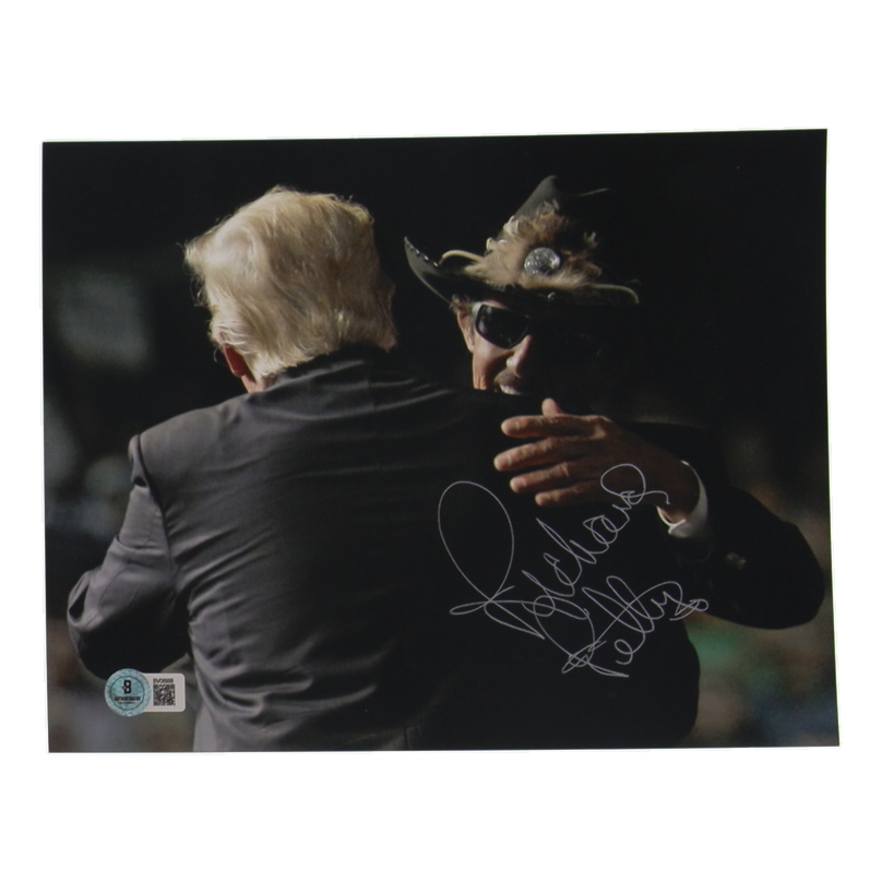 Richard Petty Signed NASCAR 8x10 Photo (Beckett) at PristineAuction.com Richard Petty Signed NASCAR 8x10 Photo (Beckett) at PristineAuction.com