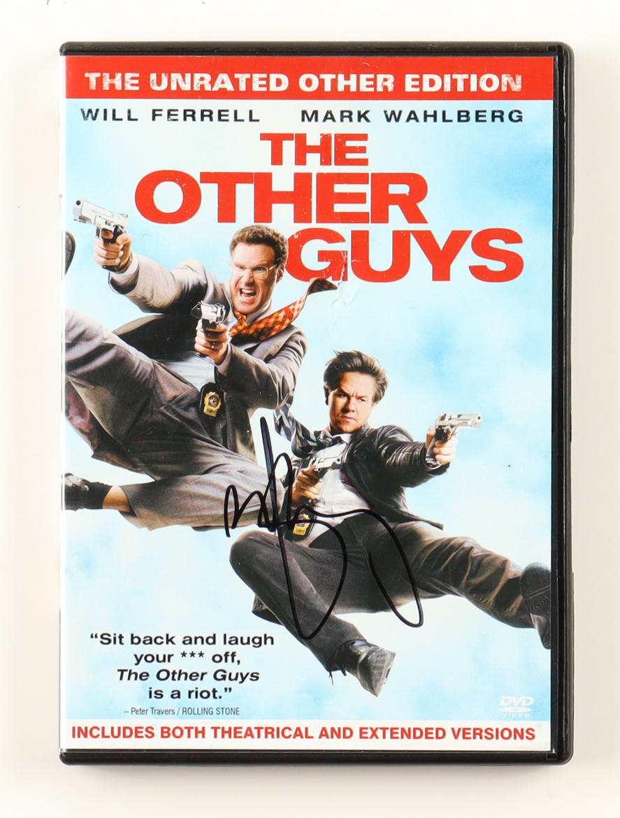 Mark Wahlberg Signed "The Other Guys" DVD Case (JSA) at PristineAuction.com Mark Wahlberg Signed "The Other Guys" DVD Case (JSA) at PristineAuction.com