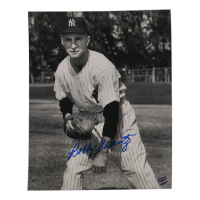 Bobby Shantz Signed Yankees 8x10 Photo (AWM) at PristineAuction.com