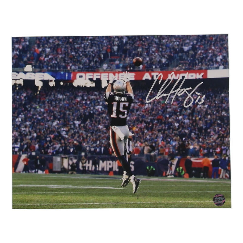 Chris Hogan Signed Patriots 8x10 Photo (AWM) at PristineAuction.com Chris Hogan Signed Patriots 8x10 Photo (AWM) at PristineAuction.com