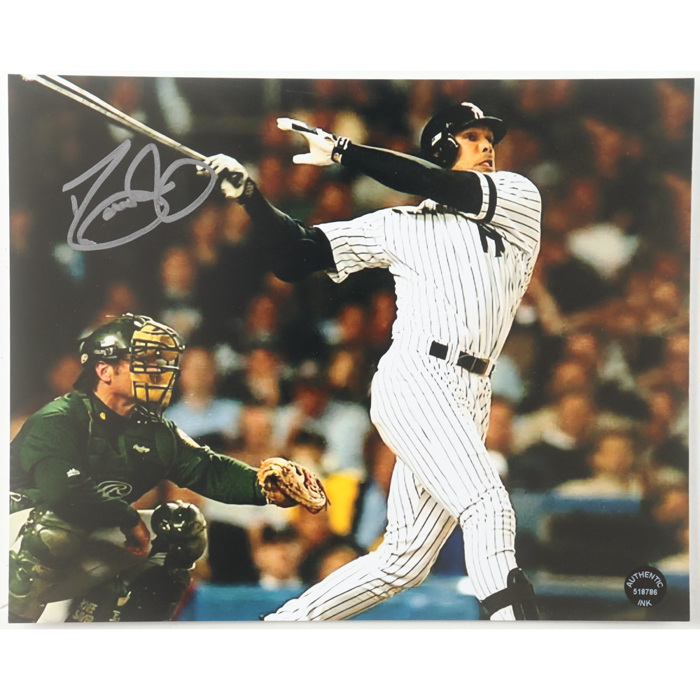 David Justice Signed Yankees 8x10 Photo (Authentic Ink) at PristineAuction.com