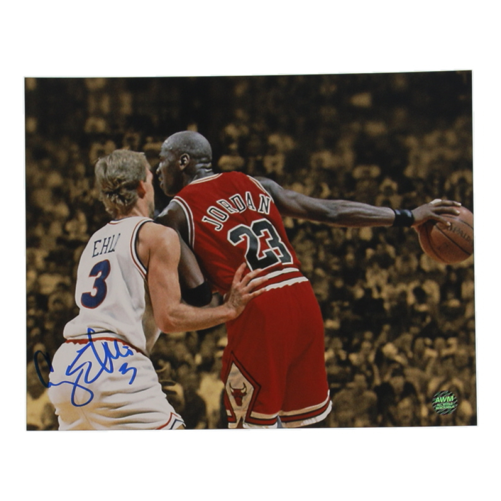 Craig Ehlo Signed Cavaliers 8x10 Photo (AWM) at PristineAuction.com