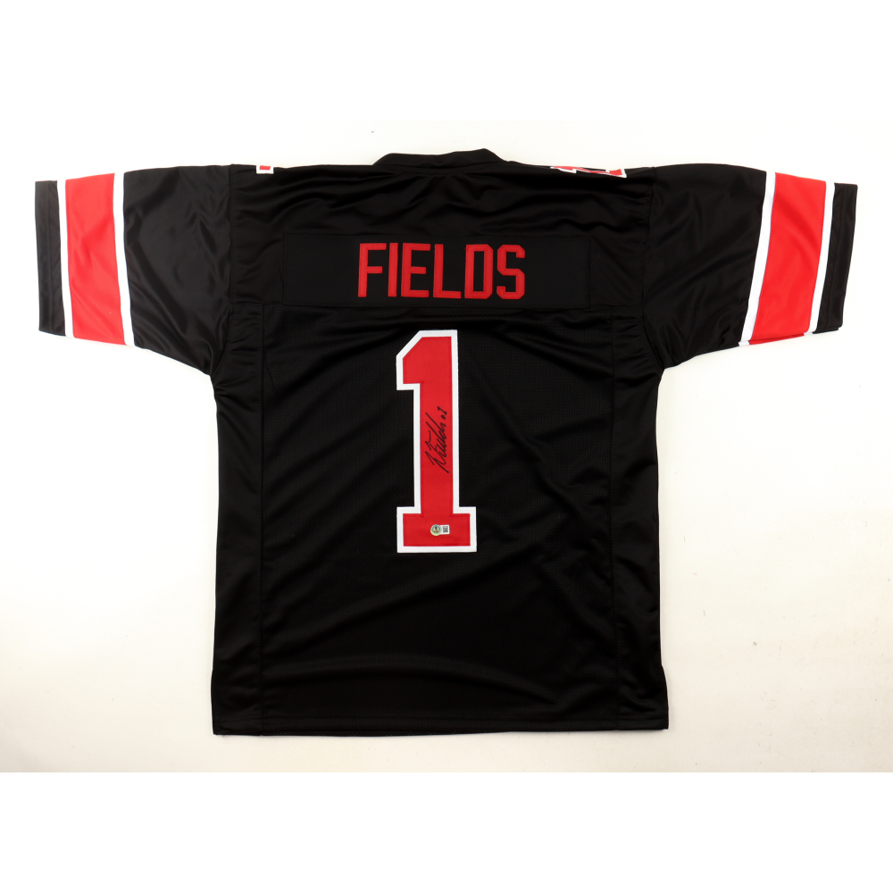 Justin Fields Signed Jersey (Beckett) at PristineAuction.com